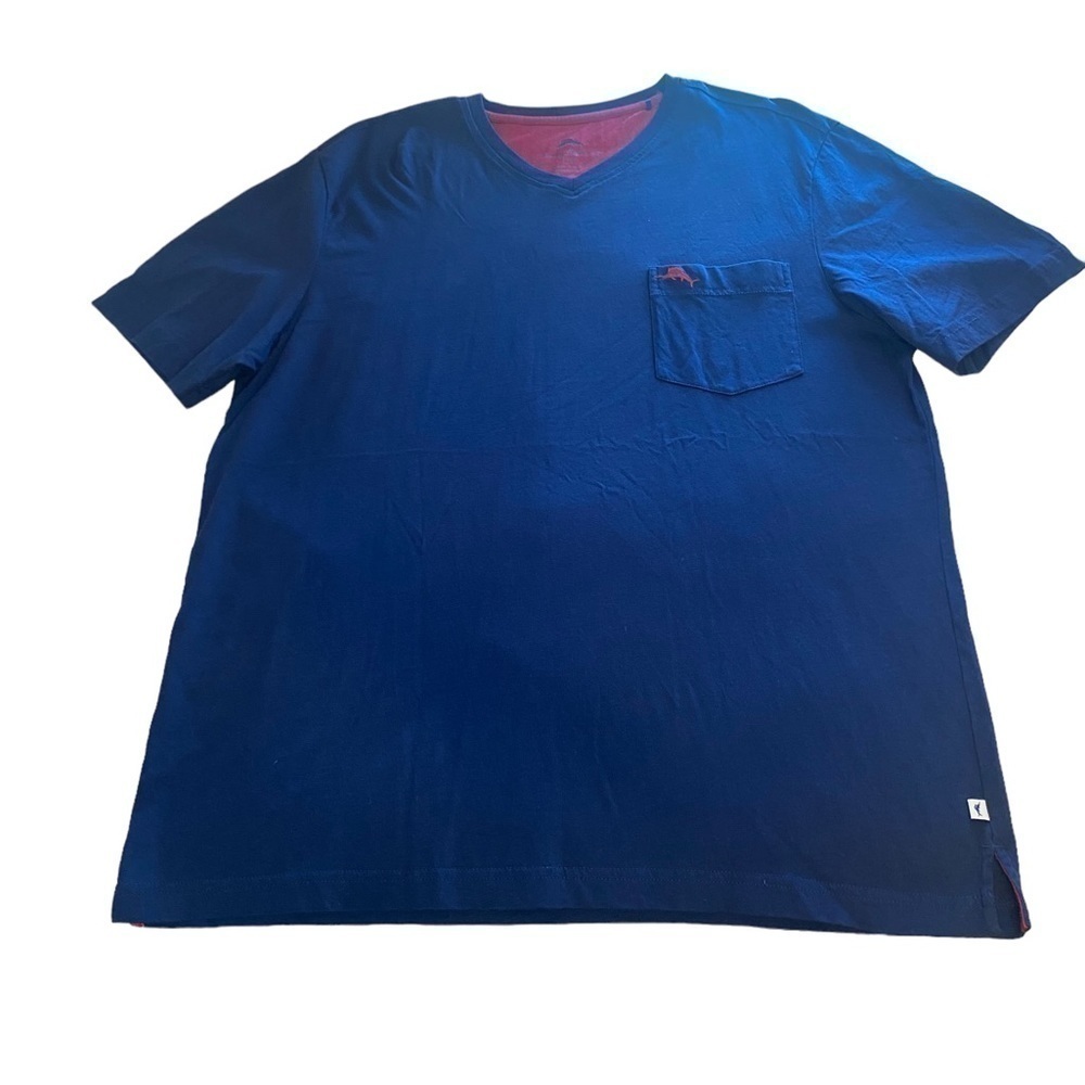 Tommy Bahama Vneck Tshirt size Large